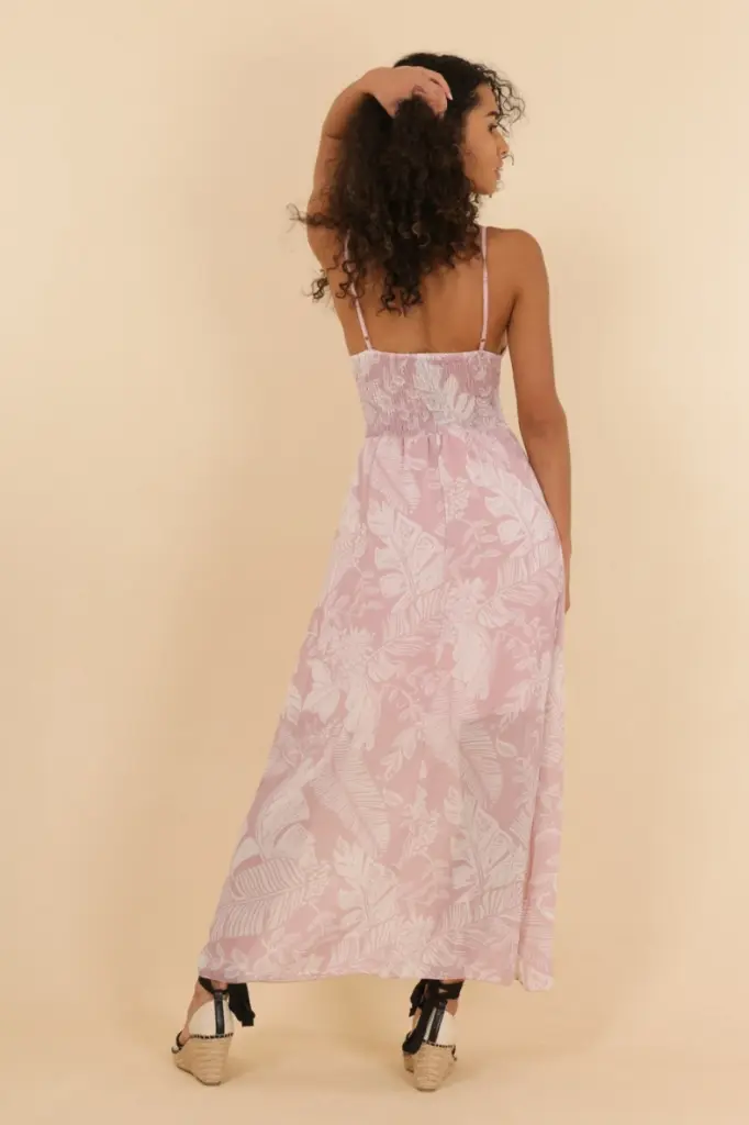 robe-longue-a-fleurs-en-mousseline_fleurs_66f0fffdef542.webp