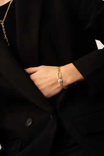 Bracelet Avery - unisex, maille gourmette et boule en pierre naturelle